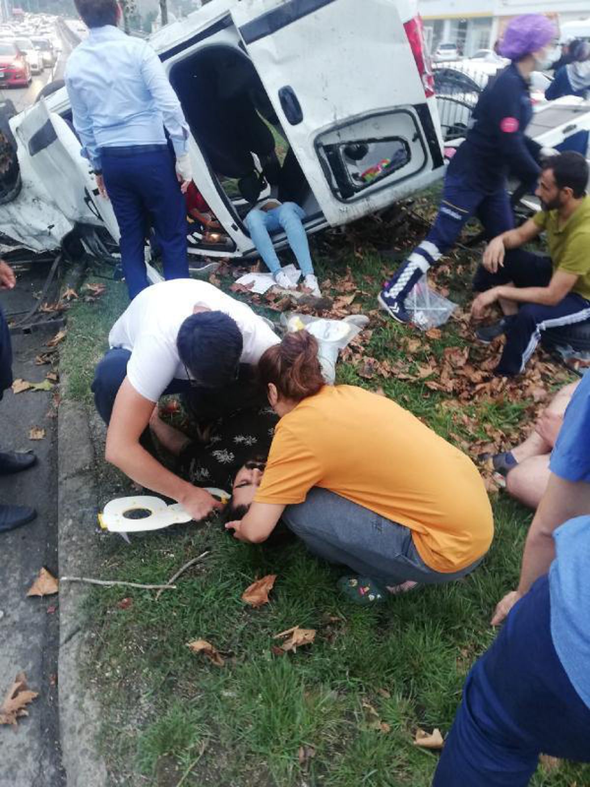 Samsun\'da otomobil ile hafif ticari araç çarpıştı: 3 yaralı