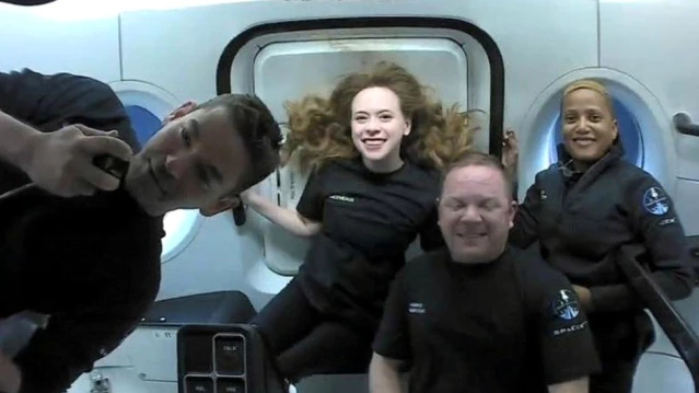 SpaceX: Inspiration4 astronotları yörüngedeki üç günün ardından dünyaya döndü