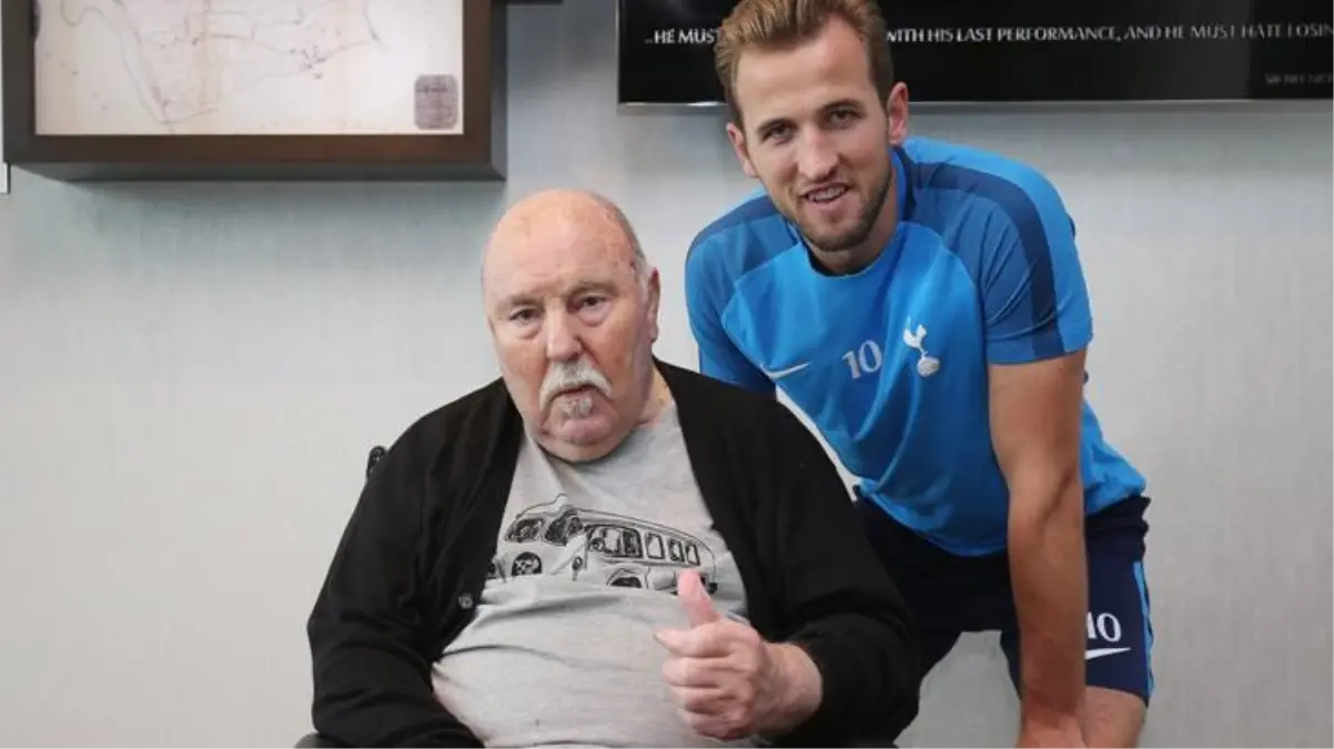 Tottenham tarihinin en golcü futbolcusu Jimmy Greaves, yaşamını yitirdi