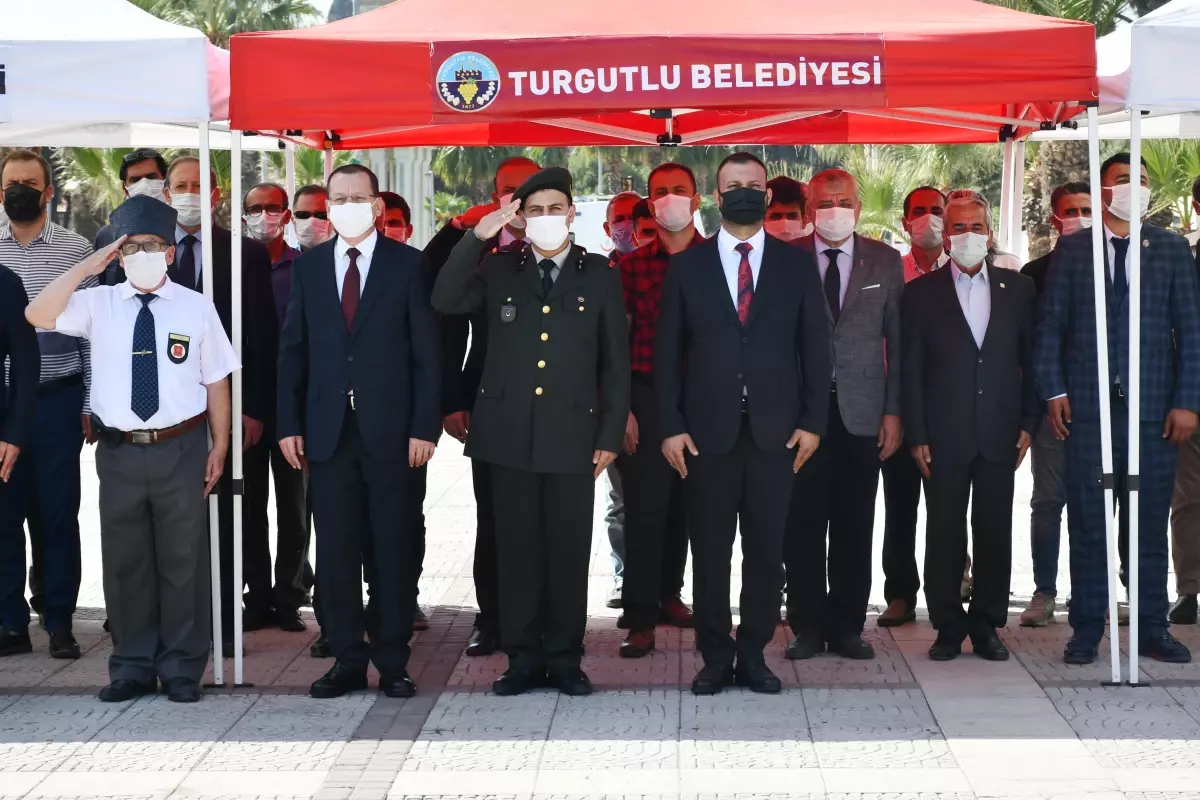 Turgutlu\'da 19 Eylül Gaziler Günü törenle kutlandı