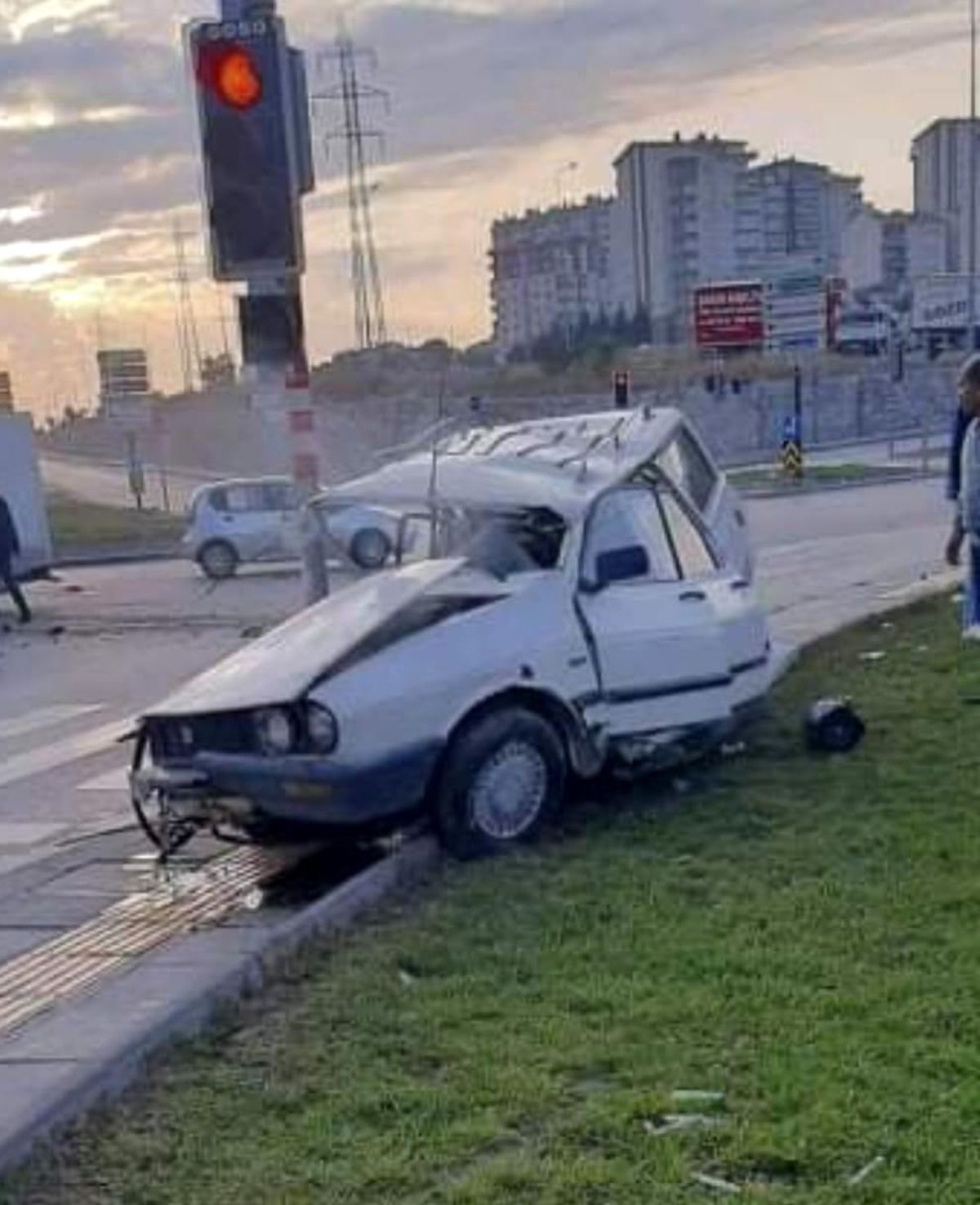 Başkent\'te trafik kazası: 2 yaralı