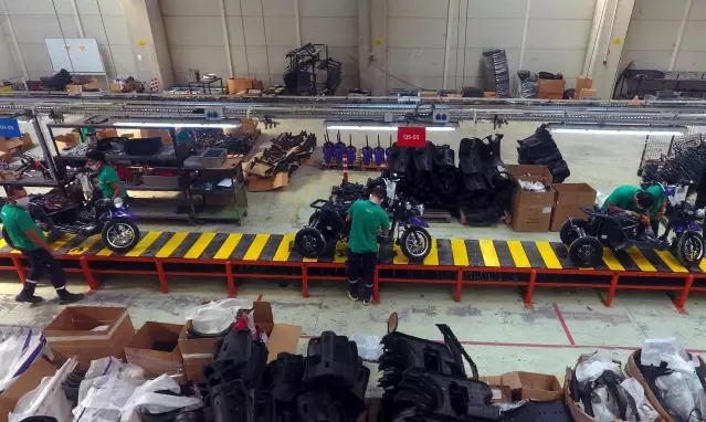 Duzce De Uretilen Elektrikli Motosiklet Ve Bisikletler Dunya Yollarinda