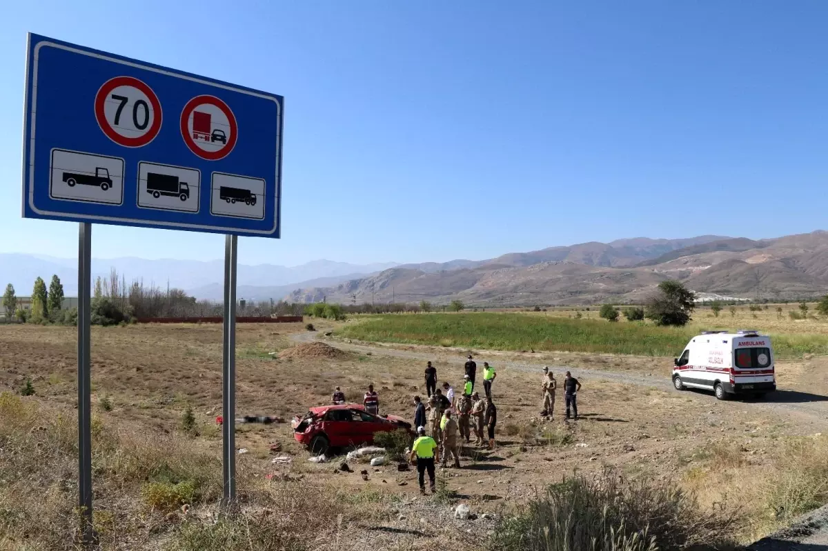 Erzincan\'da geçtiğimiz ay meydana gelen 207 trafik kazasında 4 kişi öldü, 208 kişi yaralandı