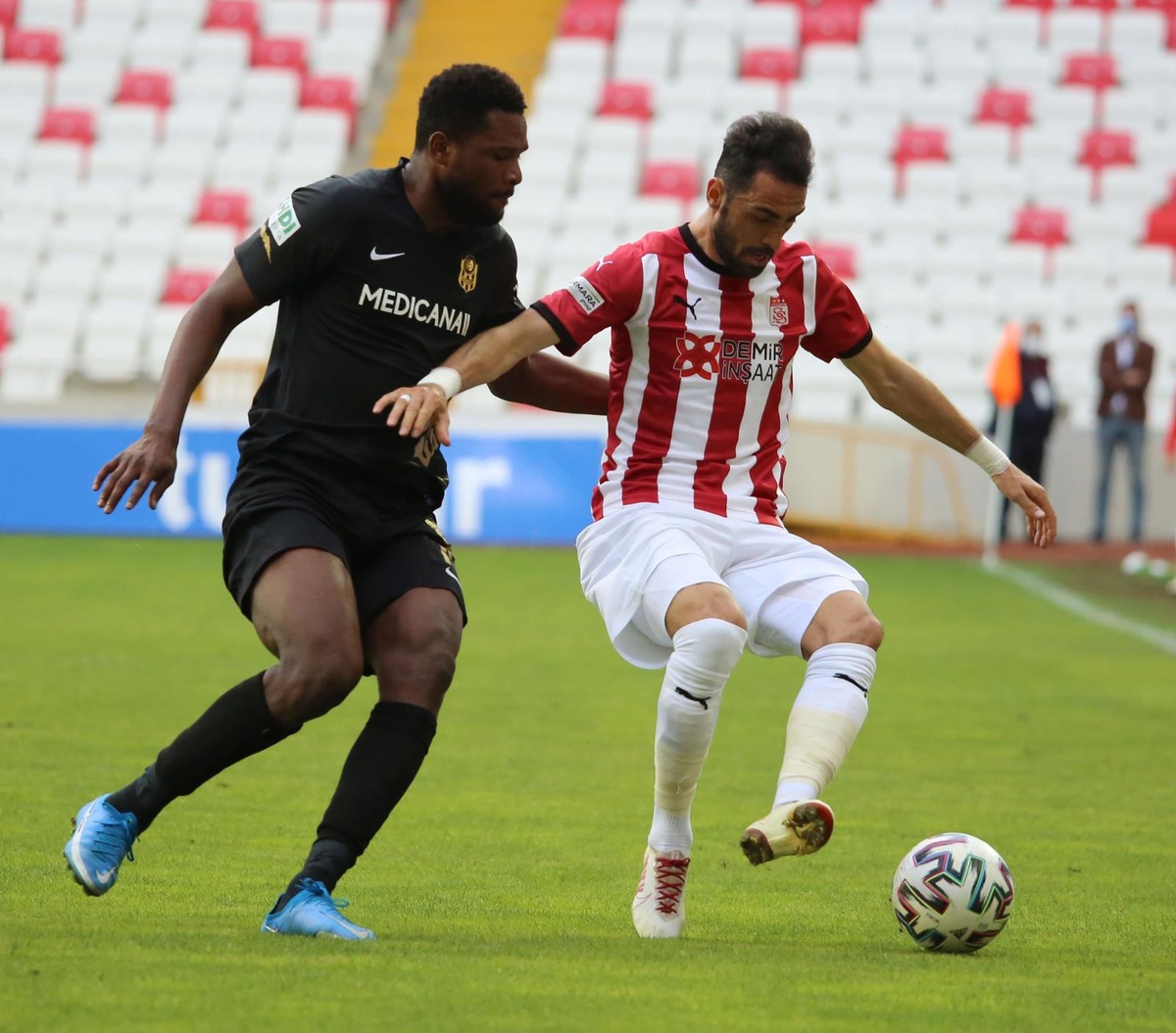 Yeni Malatyaspor ile Sivasspor 9. randevuda