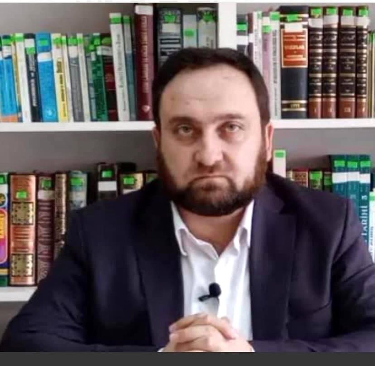 Aşı yaptırmayan vaiz, anne ve babasının ardından hayatını kaybetti