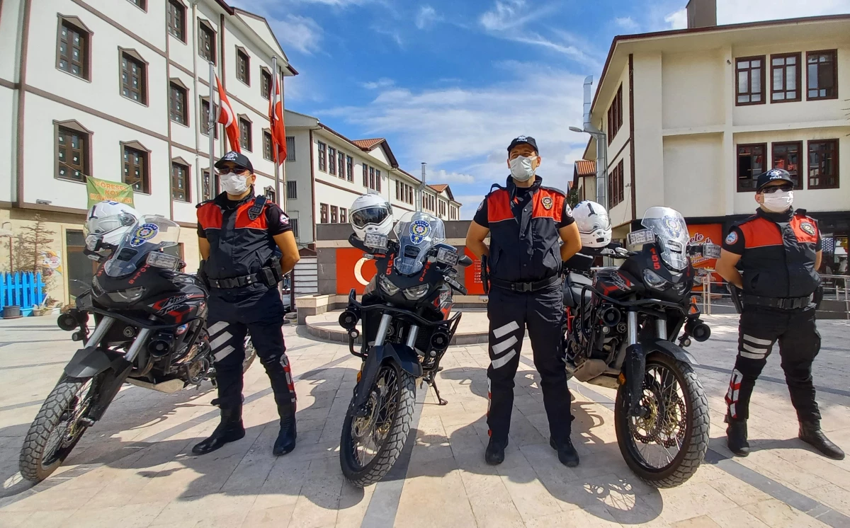 Beypazarı\'nda motosikletli polis timi göreve başladı