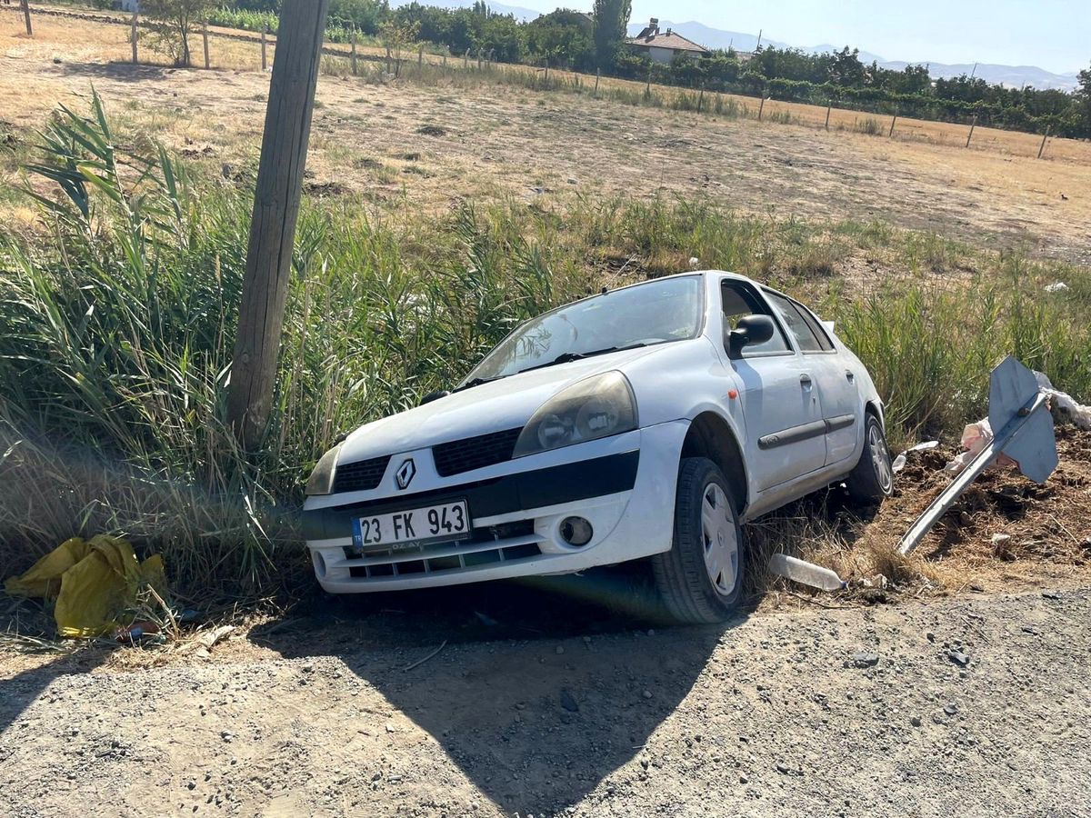 Elazığ\'da trafik kazası: 4 yaralı