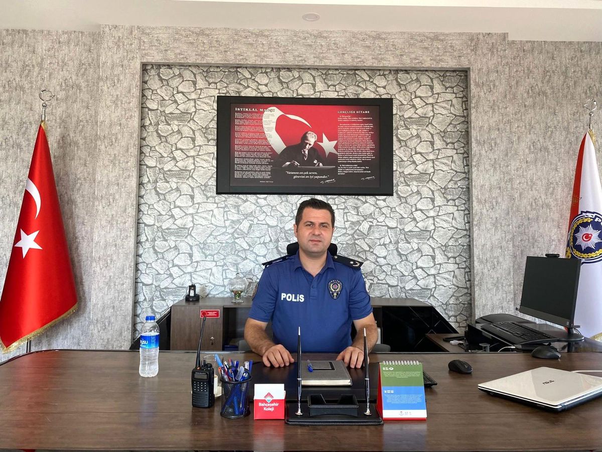 Finike\'ye ataması yapılan ilçe emniyet müdürü görevine başladı