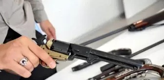 İstanbul Havalimanı'nda 8 ay içerisinde ele geçirilen malzemeler sergilendi