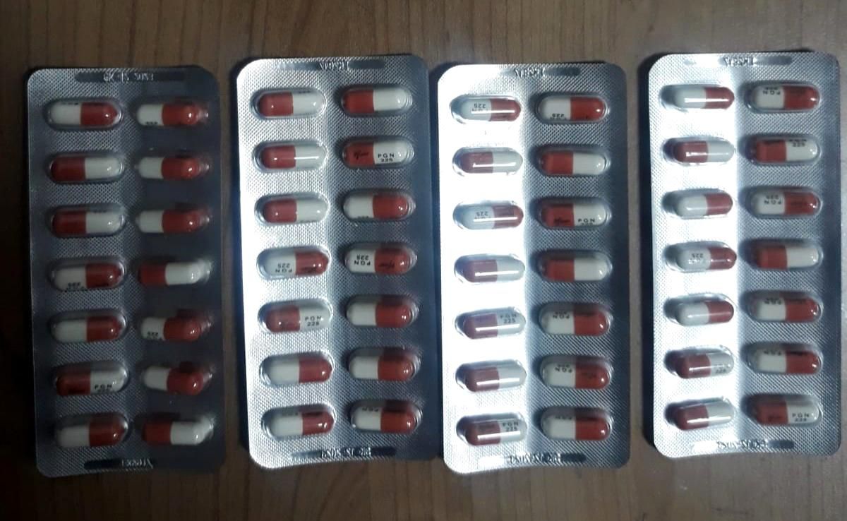 Polisten kaçan şahsın üzerinden uyuşturucu hap çıktı