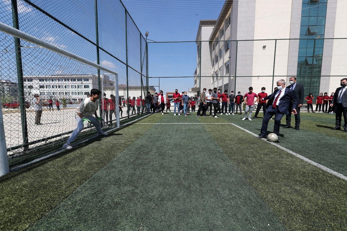 Şahinbey\'de sporu seven bir nesil yetişiyor