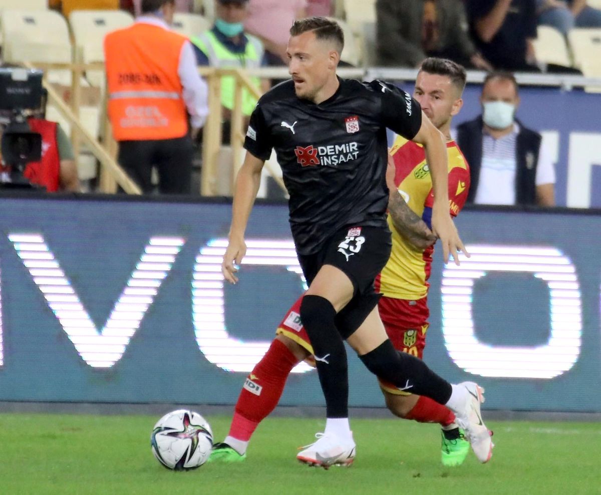 Sivasspor\'da Fredrik Ulvestad ilk resmi maçına çıktı