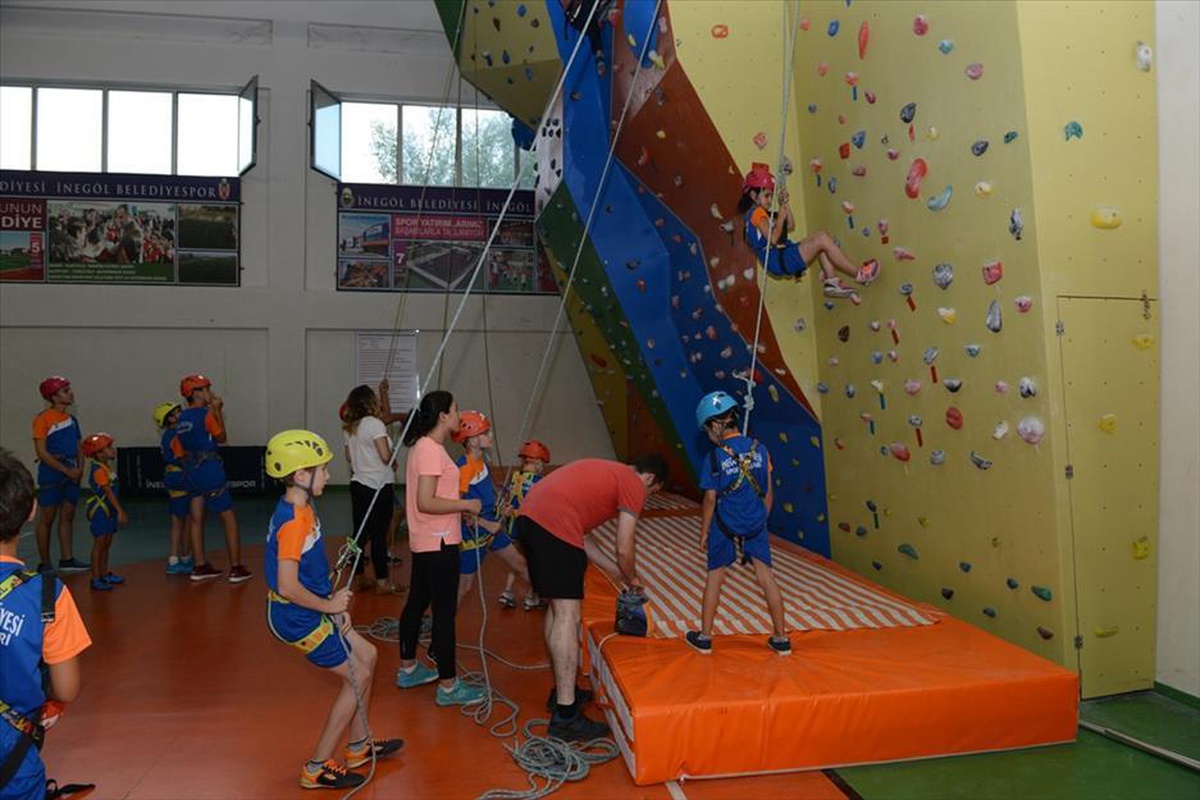 7 Branşta Kış Spor okulları kayıtları başladı