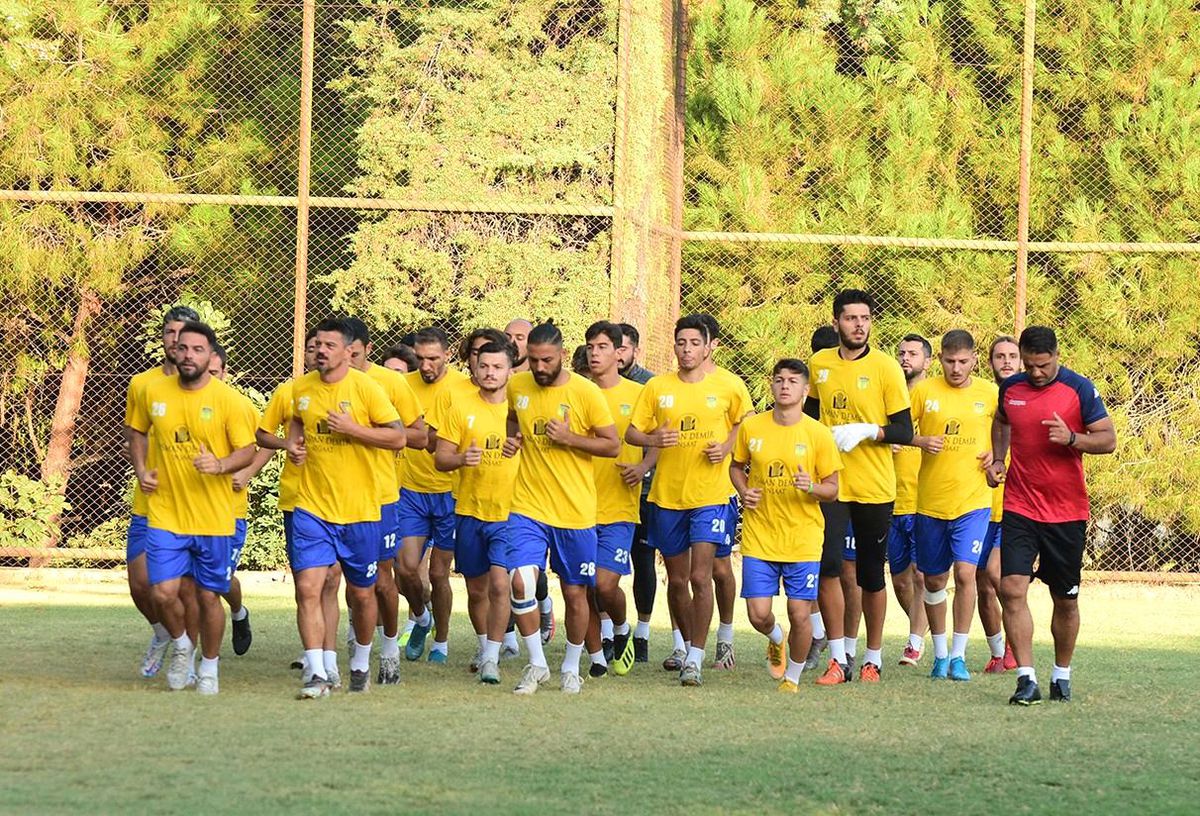 Alaçatıspor hazırlık kampında
