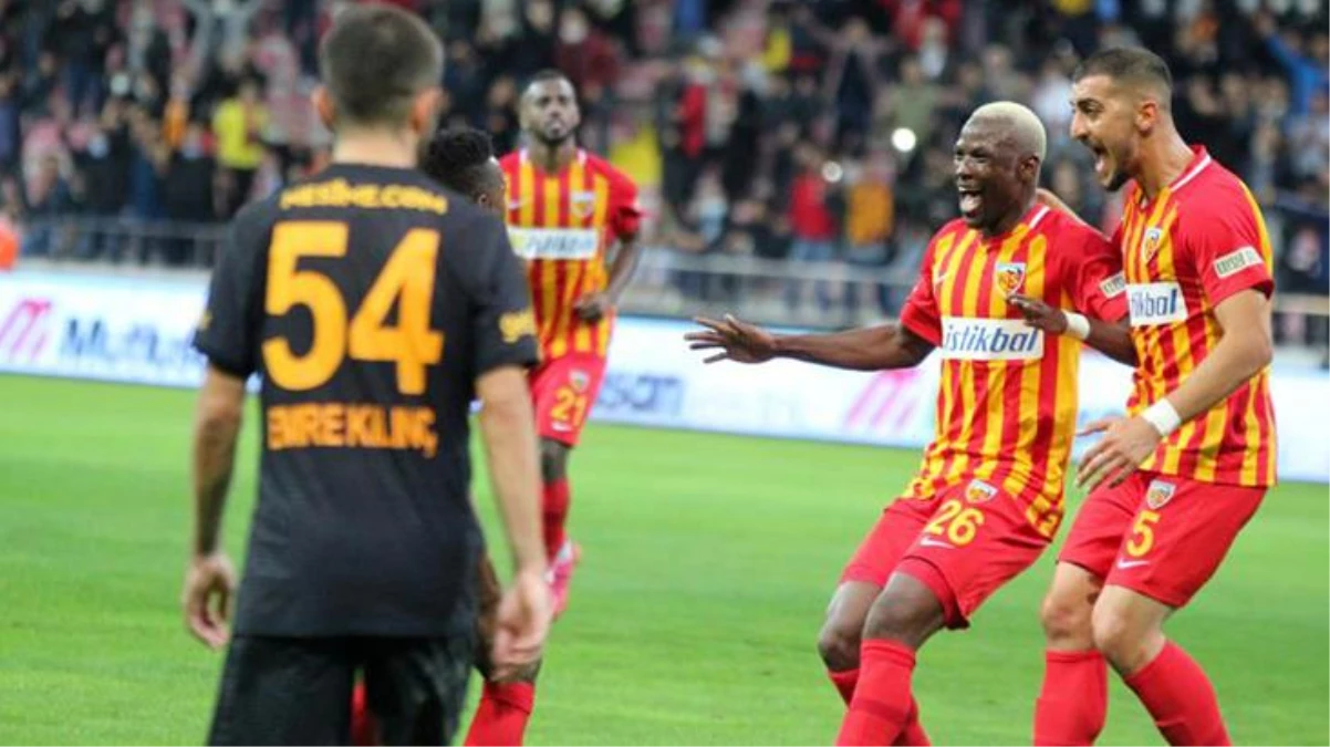 Aslan galibiyeti unuttu! Galatasaray, deplasmanda Kayserispor\'a 3-0 mağlup oldu