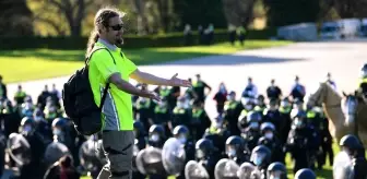 Son dakika haber: Avustralya polisinden aşı karşıtı protestoculara plastik mermili müdahale