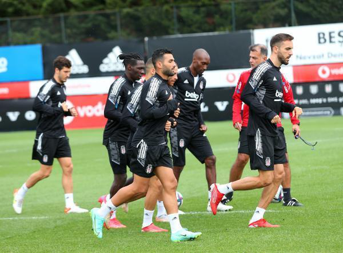 Beşiktaş, Altay hazırlıklarına ara vermeden başladı