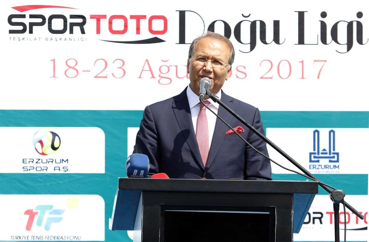Cengiz Durmuş yeniden aday