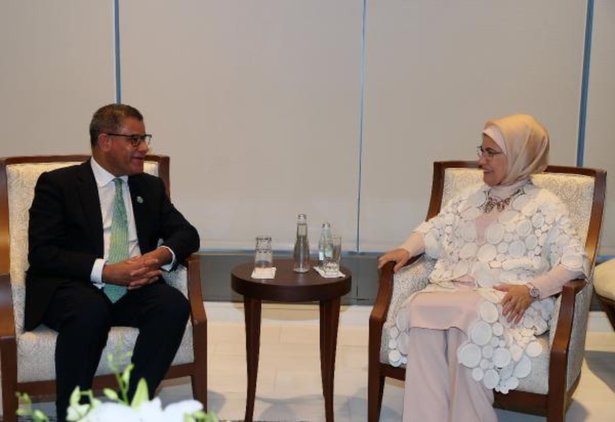 Emine Erdoğan, İklim Değişikliği 26\'ncı Taraflar Konferansı Başkanı Sharma ile görüştü
