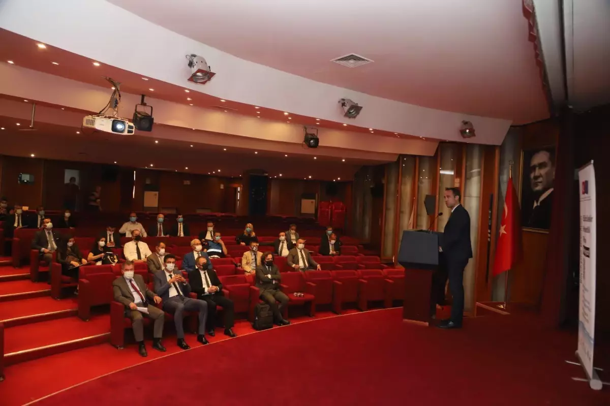 Eskişehir \'de "İnsan Odaklı" ulaşım politikasını ileriye taşıyor