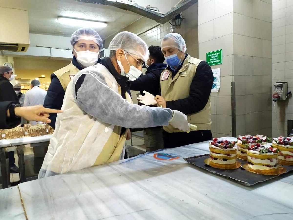 Gıda işletmecisine 15 bin 203 lira ceza yazıldı