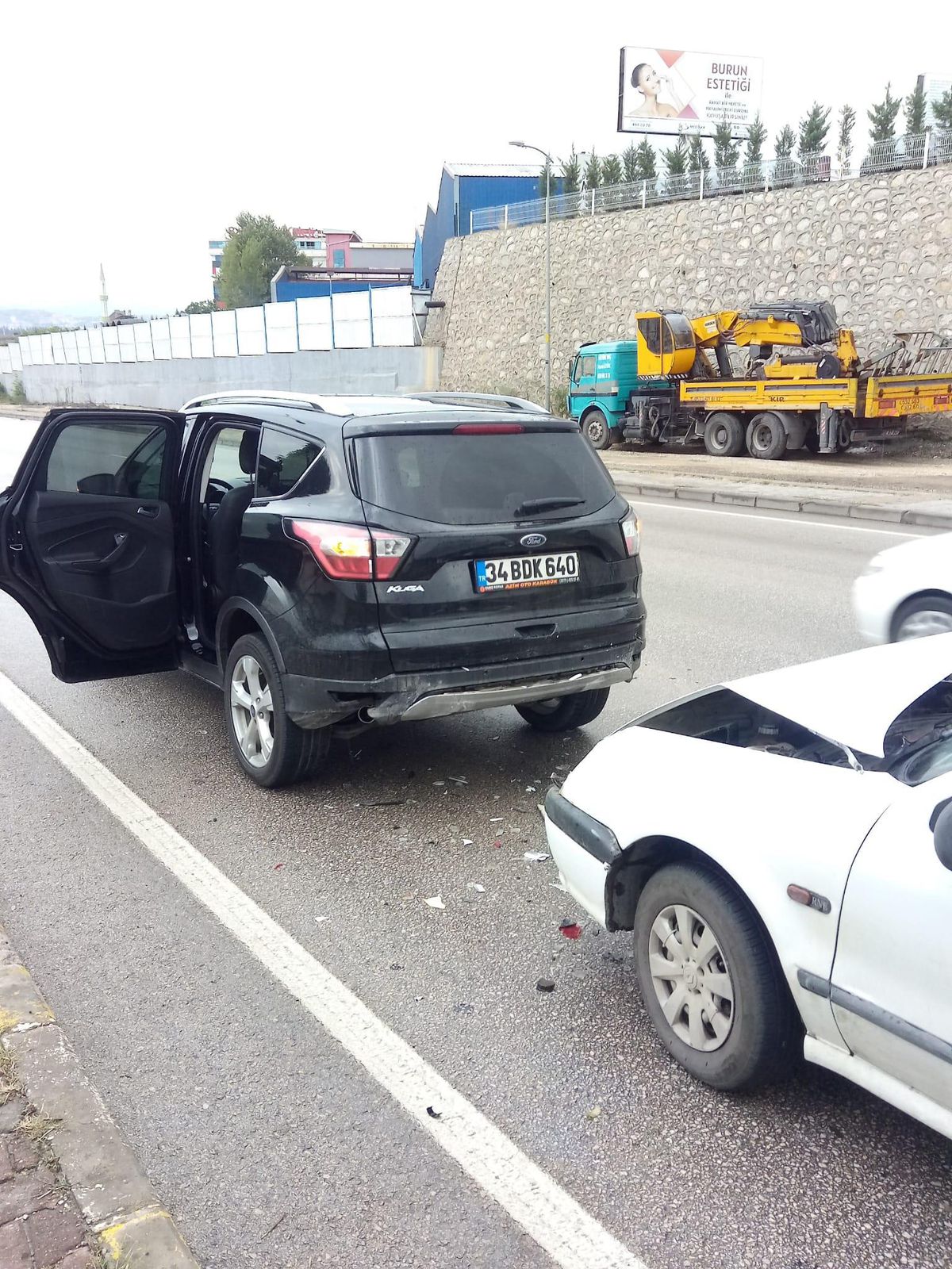 Karabük\'te cipe çarpan otomobildeki yolcu yaralandı