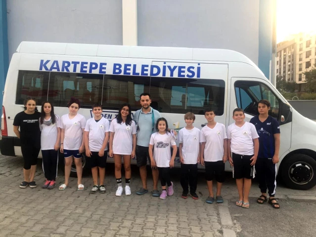 Son dakika haber! Kartepe'nin yüzücüleri Türkiye şampiyonasına katılmaya hak kazandı