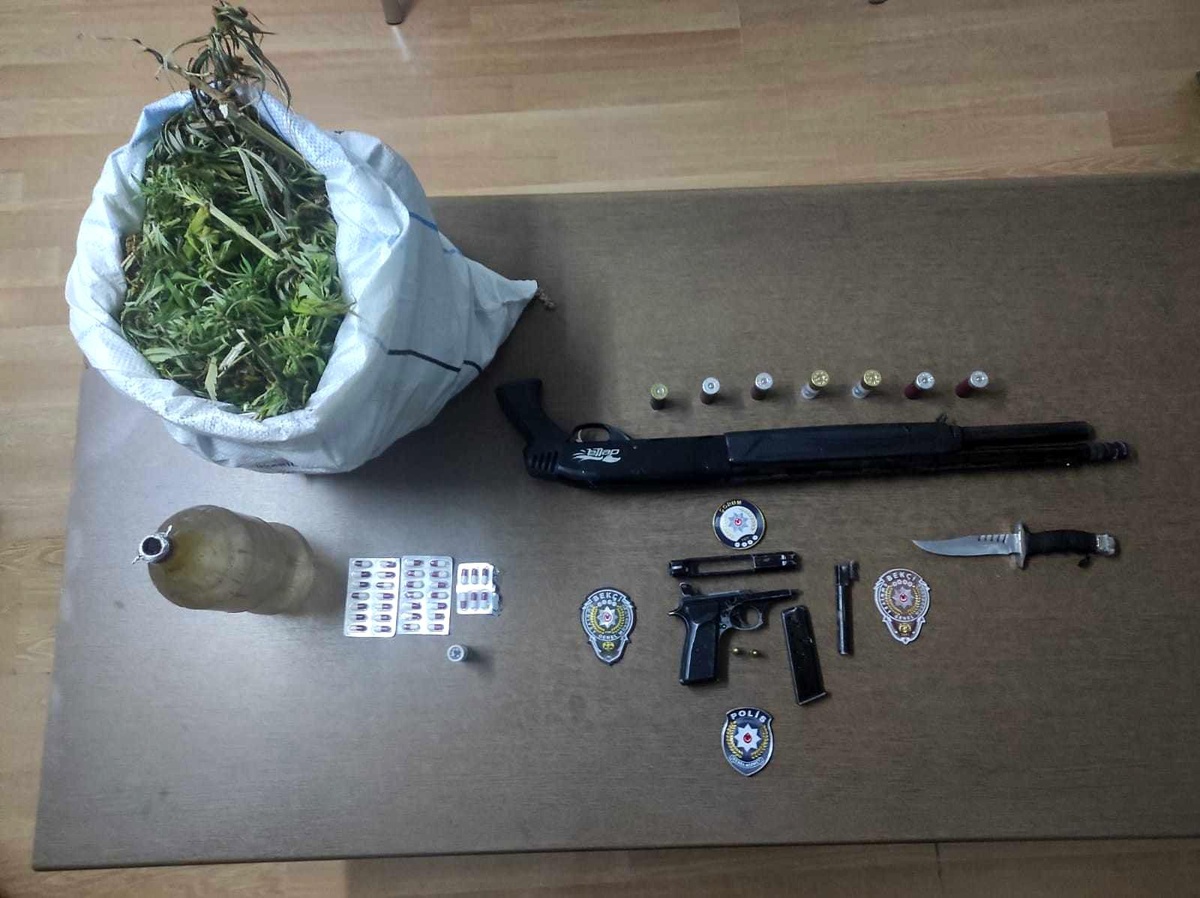 Son dakika haberi! Kavga ihbarına giden polis esrar ele geçirdi