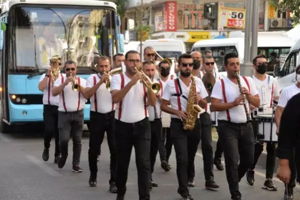 Kuraklık karpuzu da vurdu! Bu senenin karpuz şampiyonu, geçen yılın gerisinde kaldı Kuraklık karpuzu da vurdu! Bu senenin karpuz şampiyonu, geçen yılın gerisinde kaldı