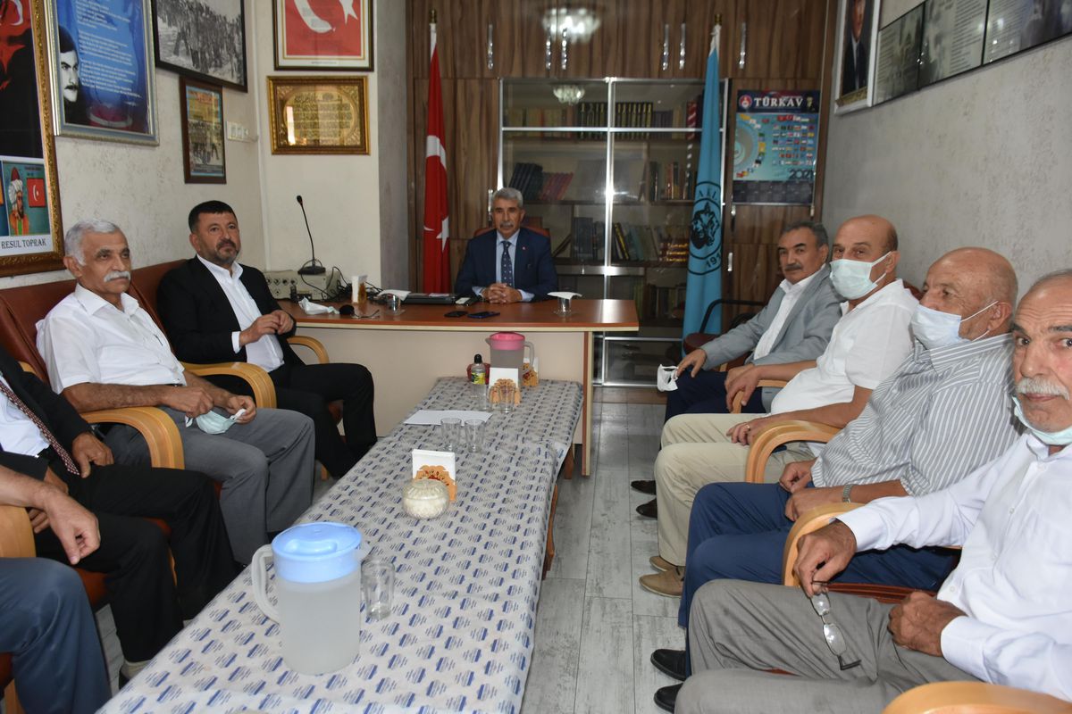 Malatya\'da CHP Genel Başkan Yardımcısı Ağbaba\'dan, Türk Ocağı\'na ziyaret