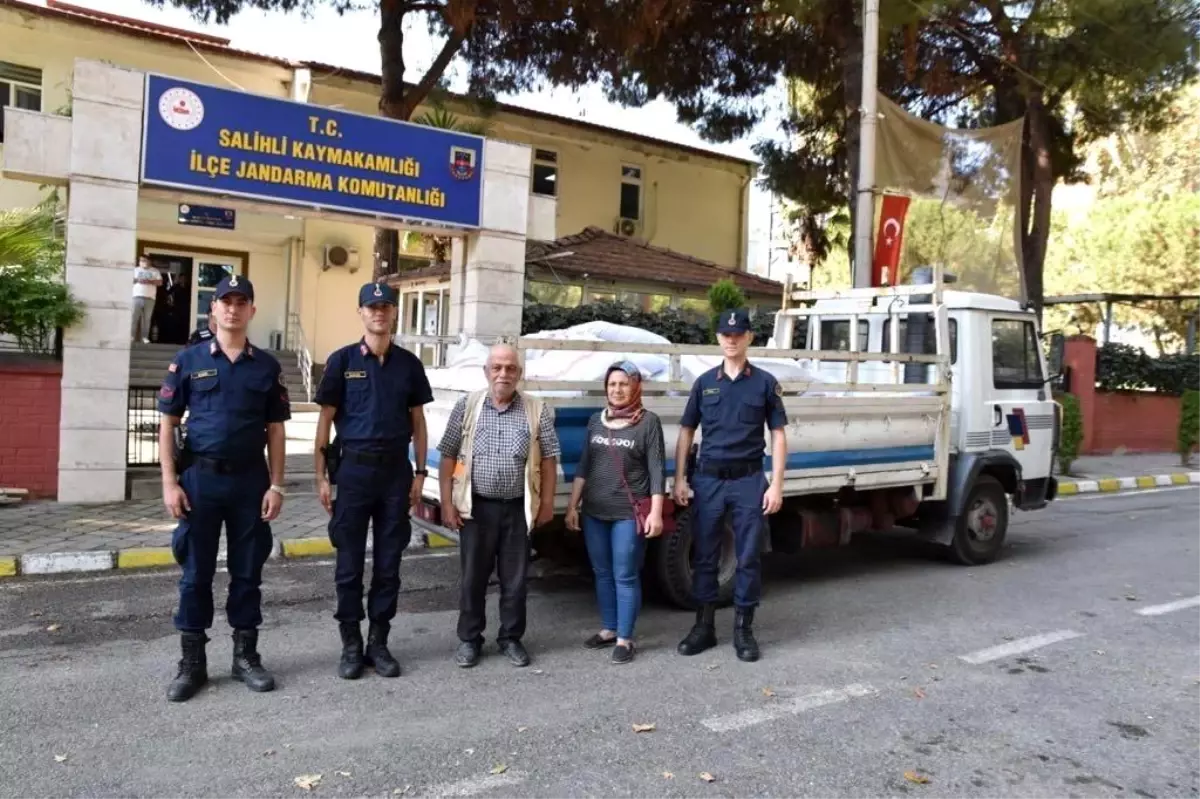 Dolandırıcıların hedefinde üzüm üreticileri vardı! 768 bin liralık vurgun yaptılar