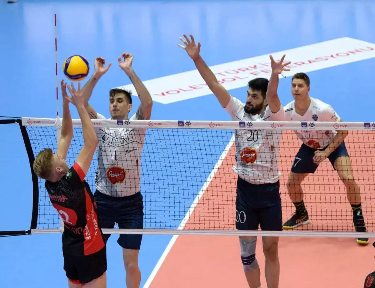 7. TSYD Voleybol Turnuvası: Altekma: 0 Ziraat Bankkart: 3