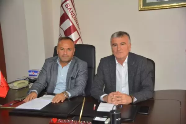 Bandırmaspor Basın Sözcüsü Aydın: Pes etmeyen bir takım yarattığımızı düşünüyoruz Bandırmaspor Basın Sözcüsü Aydın: Pes etmeyen bir takım yarattığımızı düşünüyoruz