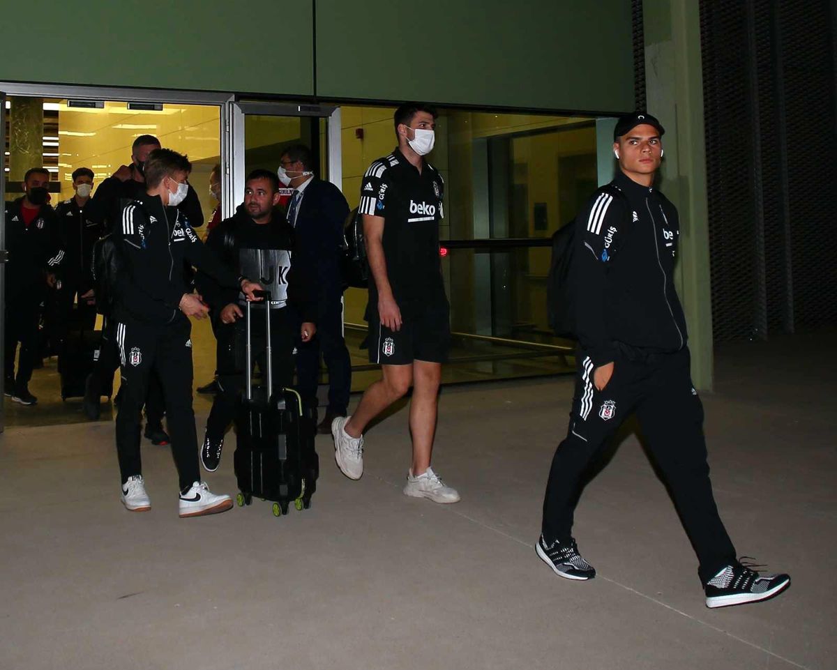 Beşiktaş, Altay maçı için İzmir\'de