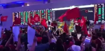 Brezilya'da Evsiz İşçiler Hareketi Sao Paulo Borsası'nı bastı