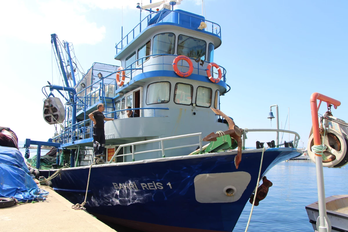 Erdekli balıkçılar bol av için deniz suyunun soğumasını bekliyor