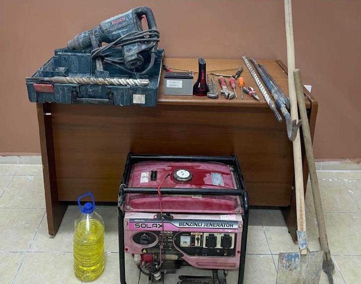 Karabük\'te antik kentte izinsiz kazı yapan 6 kişi suçüstü yakalandı