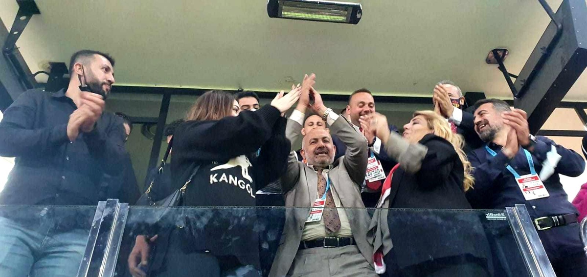 Kayserispor 2.Başkanı Ali Çamlı: "Galatasaray\'ı yenmek büyük gurur"