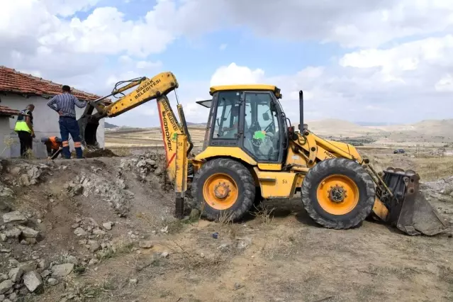 Zühre Nene'ye yardım eli Mamak'tan