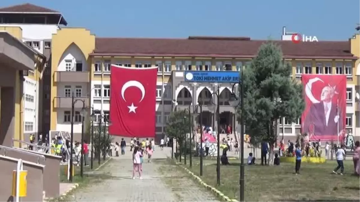 "Pandemi çocukların mikroplara ulaşımını engelledi"