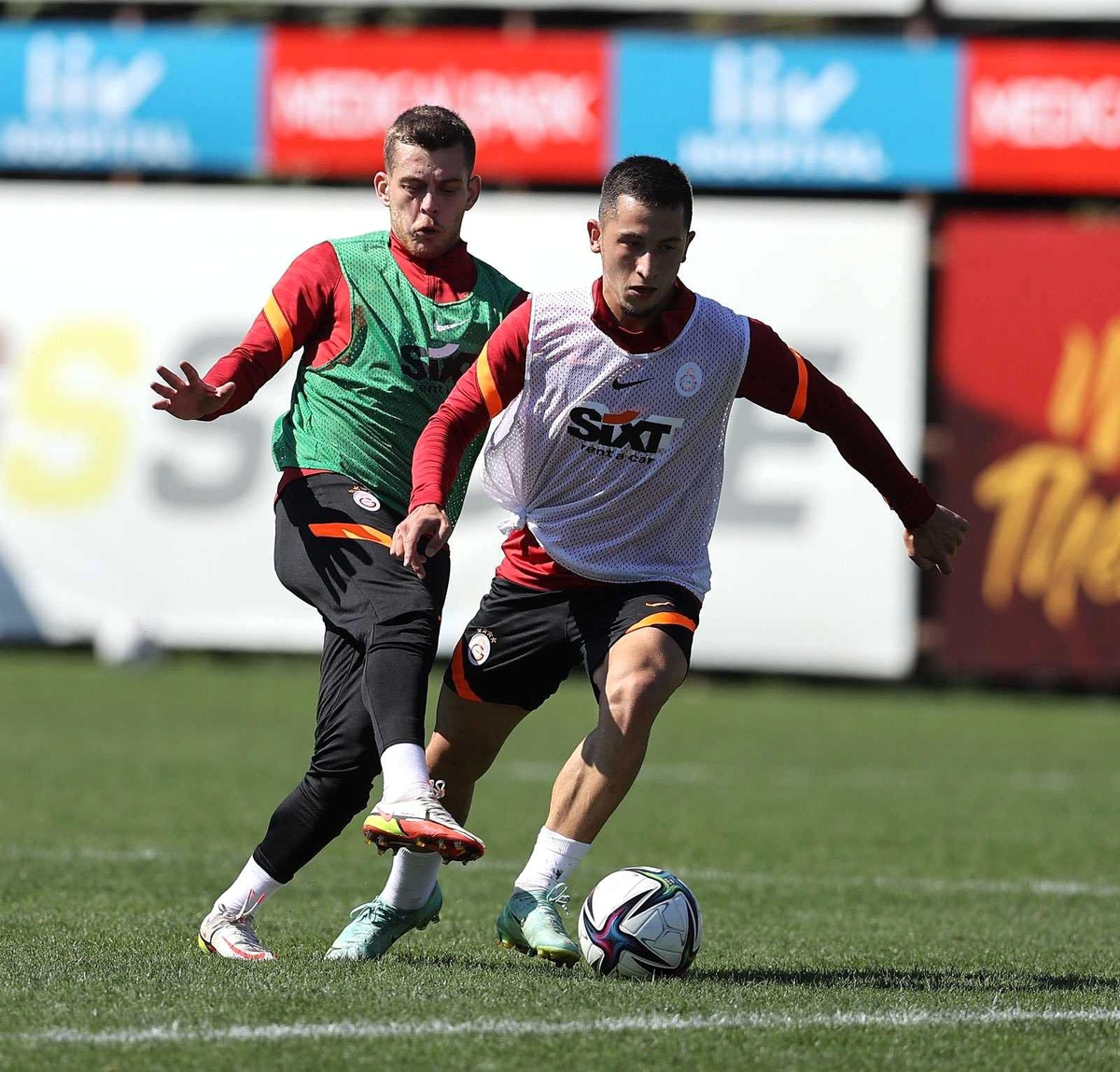 Galatasaray\'da Göztepe hazırlıkları sürüyor