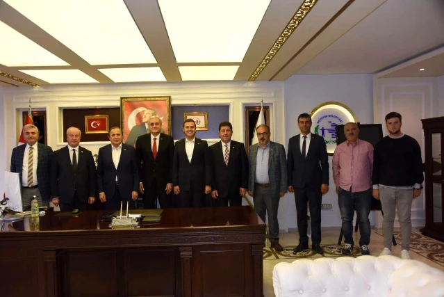 Genel Başkan yardımcılarından Başkan Bakkalcıoğlu'na ziyaret