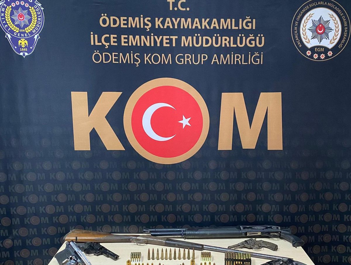İzmir\'de silah kaçakçılığı operasyonunda 1 şüpheli yakalandı