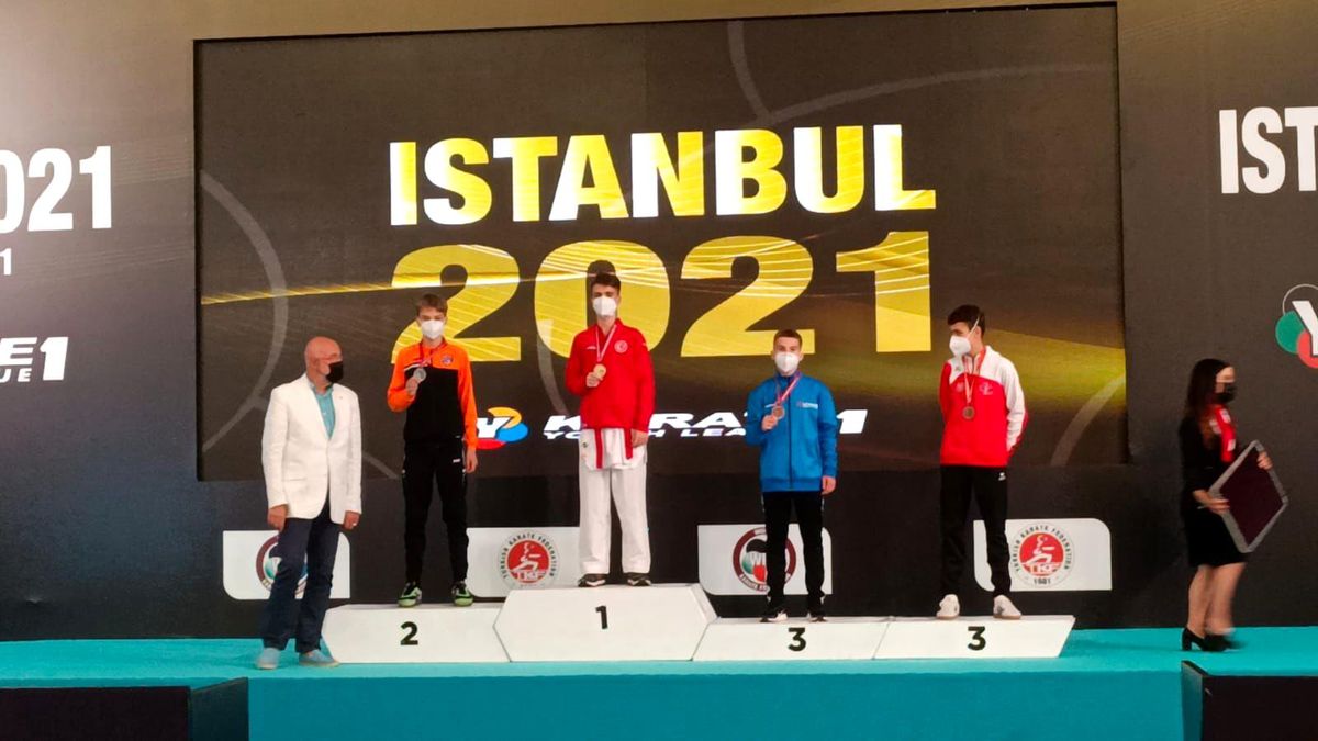 Kağıtspor\'lu karatecilerden önemli başarı