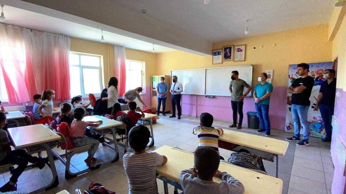Mardin\'de sosyal sorumluluk projeleri sürüyor