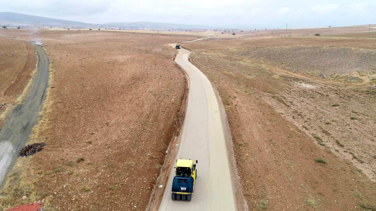 Meram\'da altyapı ve asfalt çalışmaları hızla sürüyor