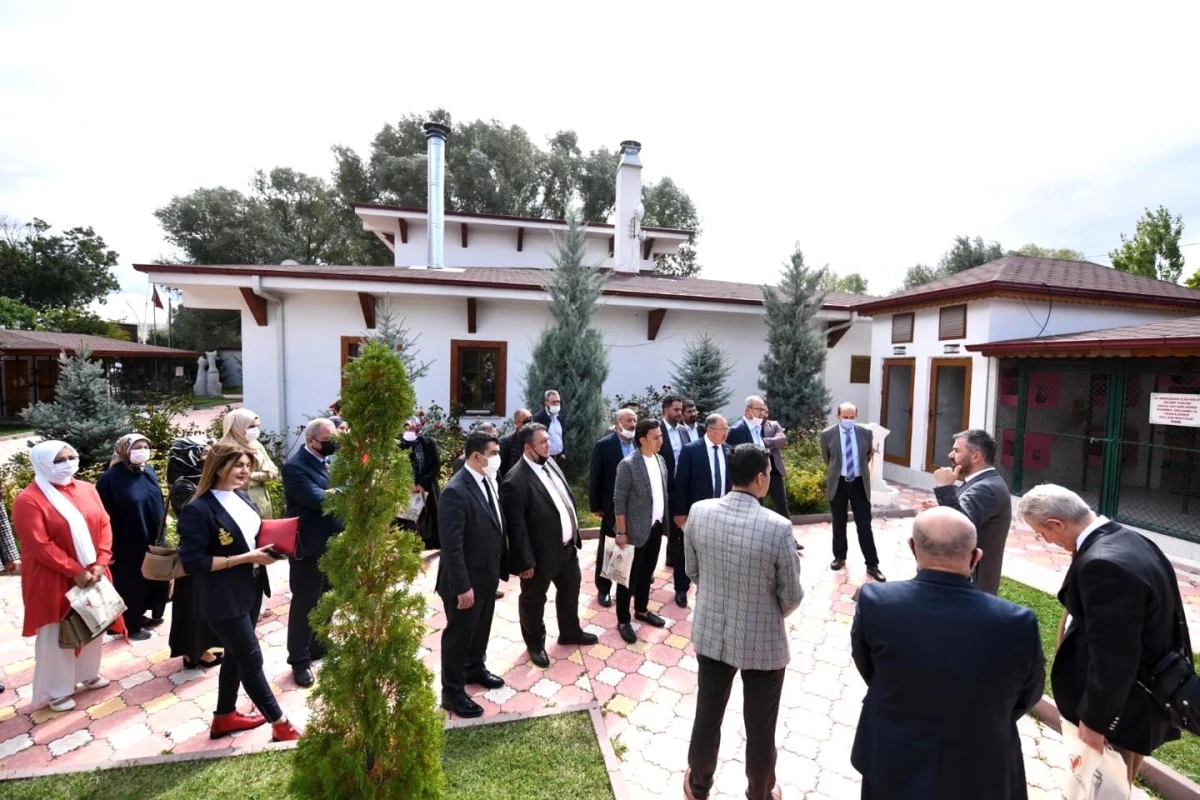 Pursaklar Belediye Başkanı Çetin, özel eğitim kurumlarının temsilcileri ile bir araya geldi