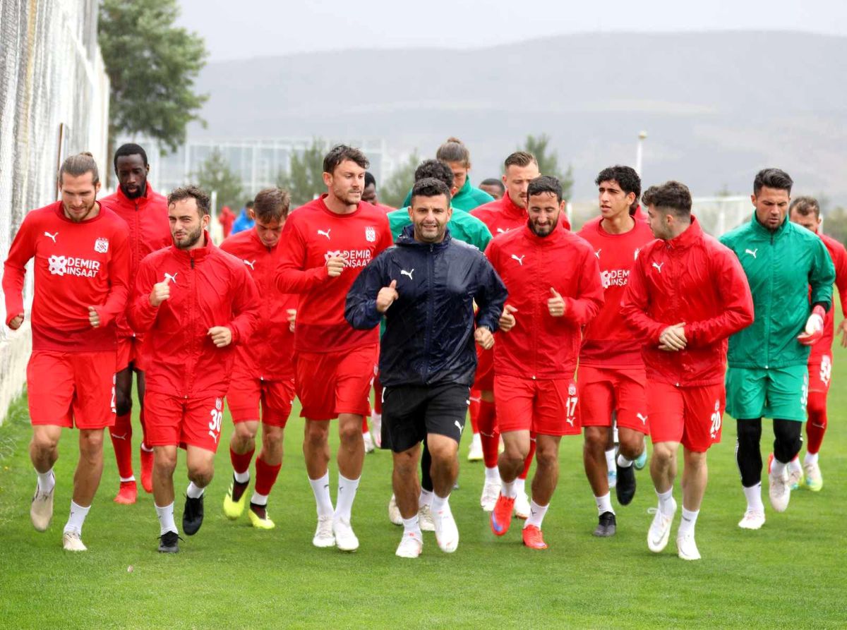 Sivasspor\'da, Karagümrük maçı öncesi 3 eksik