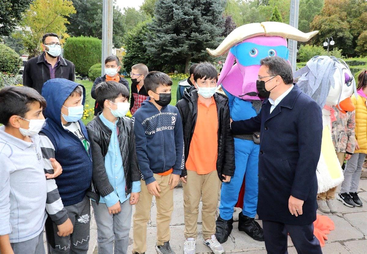 Su Elçileri, Afyonkarahisar\'da