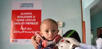 Yeryüzü Doktorları Yemen'de açlık nedeniyle sağlıklarından olan çocuklara şifa dağıtmayı sürdürüyor